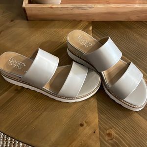 Franco Sarto Women’s Conan Sandel. NWOT. 8.5